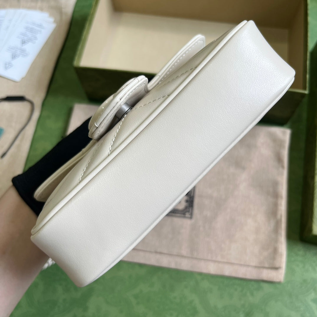 luxury  GG Marmont Belt Bag In White 476433 Size 16.5x10x4.4 cm