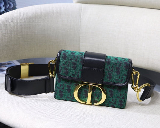 luxury 30 Montaigne Mini Box 17.5cm 002