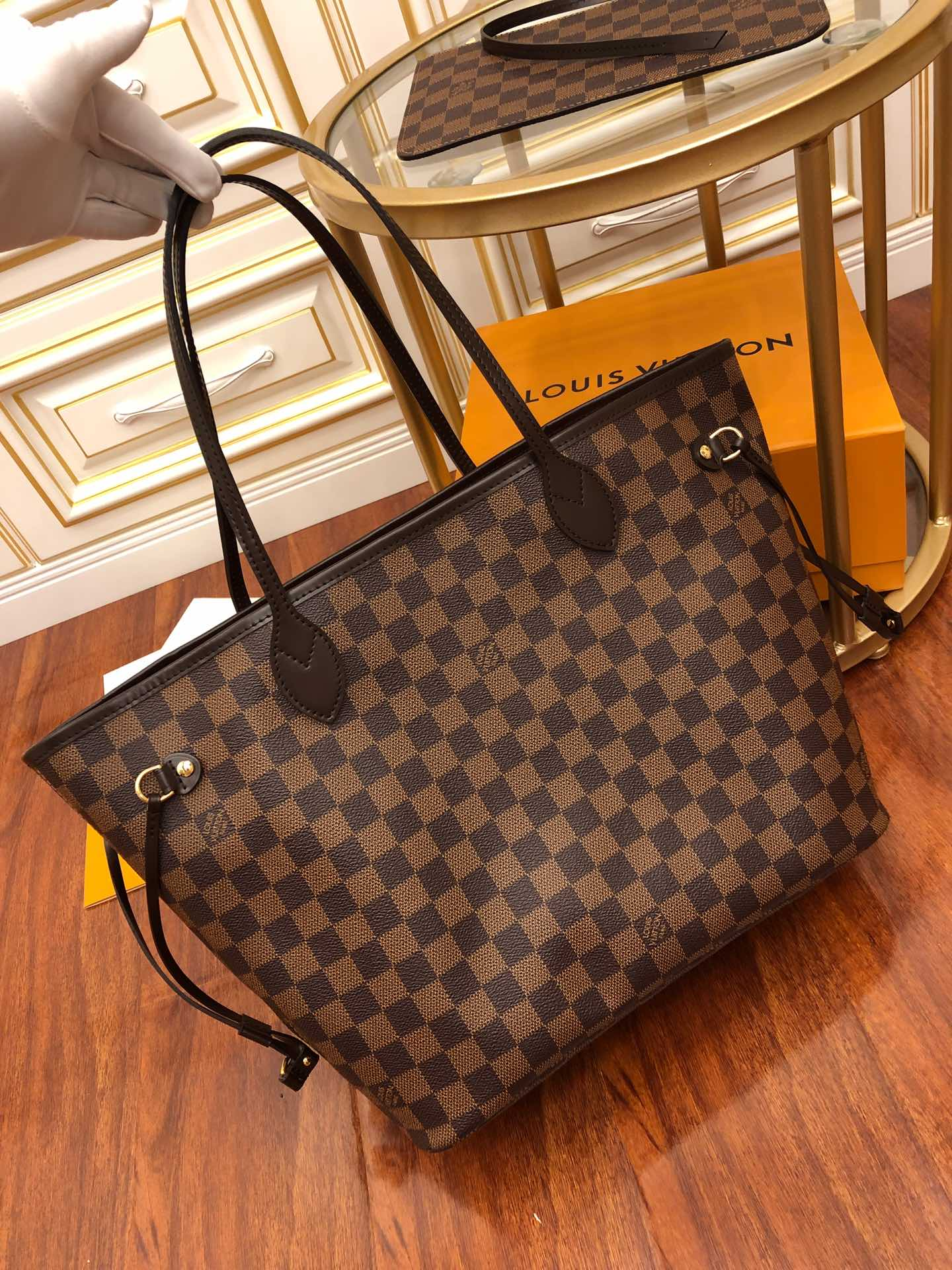 Luxury Ebene Monogram Leather Bag
