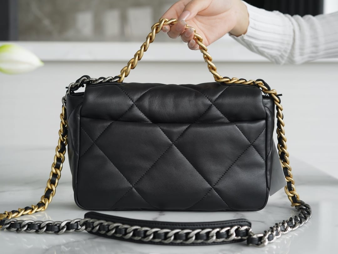 luxury 19BAG AS1160 Black Gold Buckle Bag Small 26CM