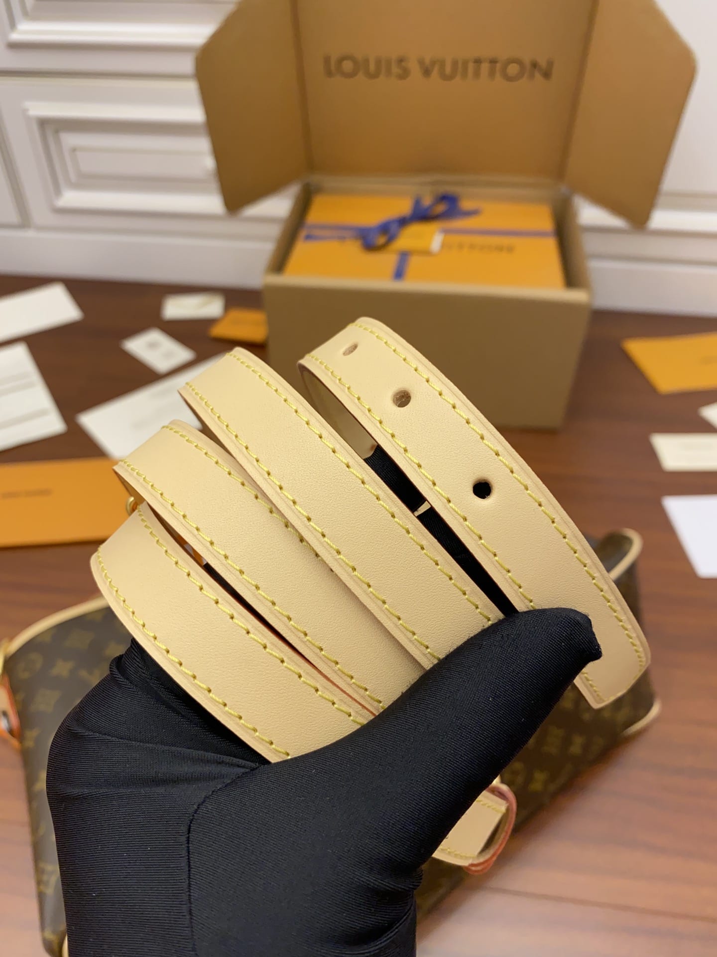 Luxury Graceful Leather Bag