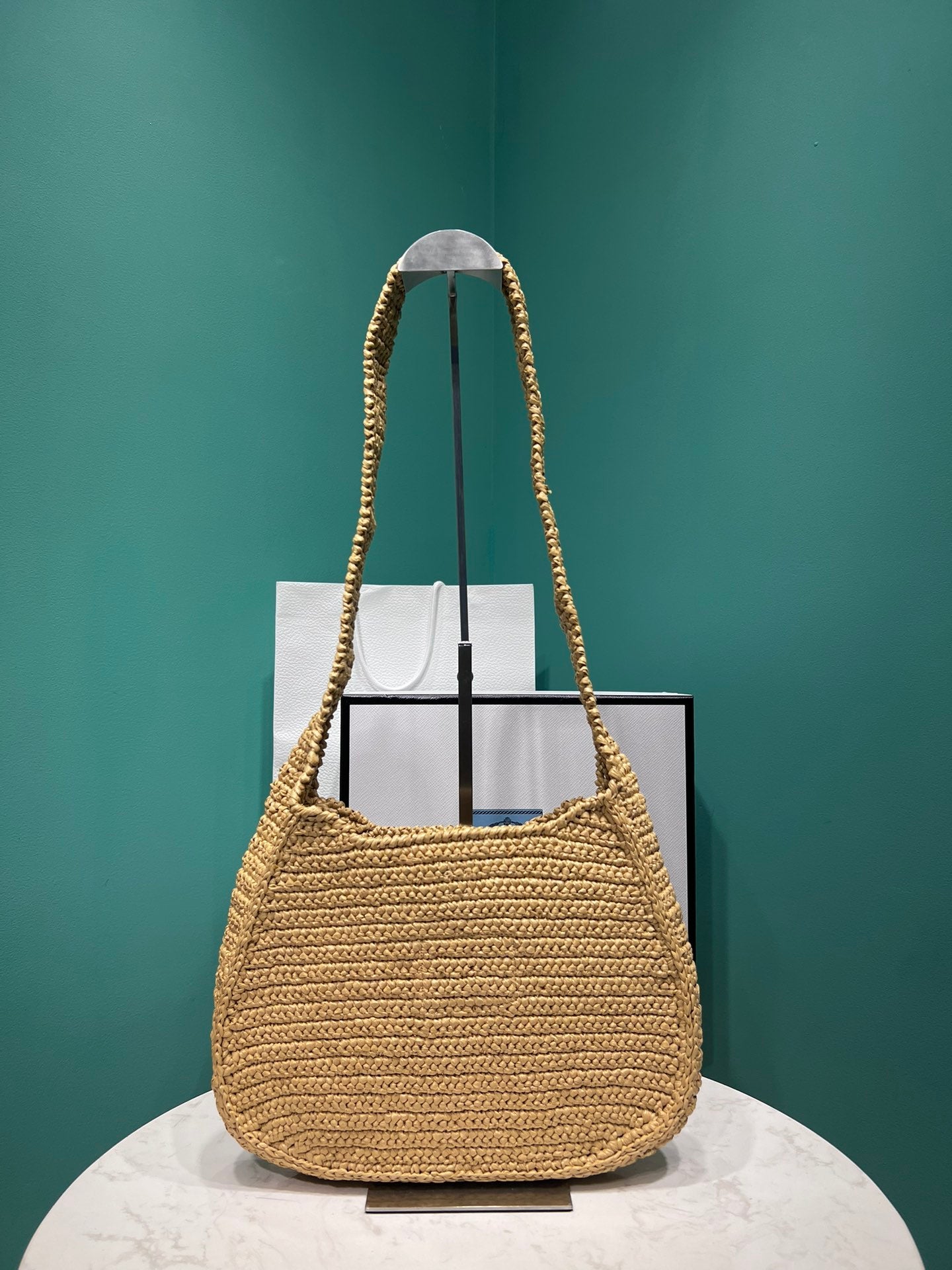 luxury Raffia Round Tote - 30x24x4.5cm