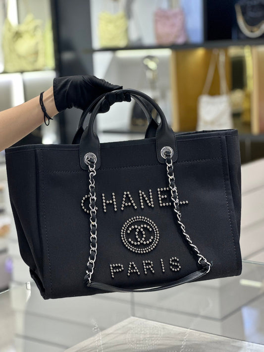 luxury Natural Canvas and Black Leather Large Pearl Deauville Tote - 30x39x22cm
