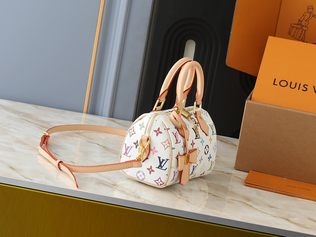 Luxury Speedy Bandouli¨re 20 Handbag 20.5x13.5x12cm