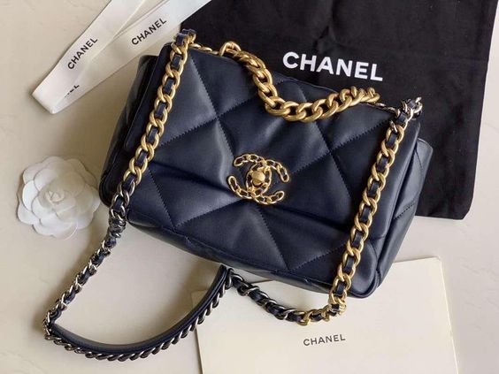 Classic luxury Flap Bag