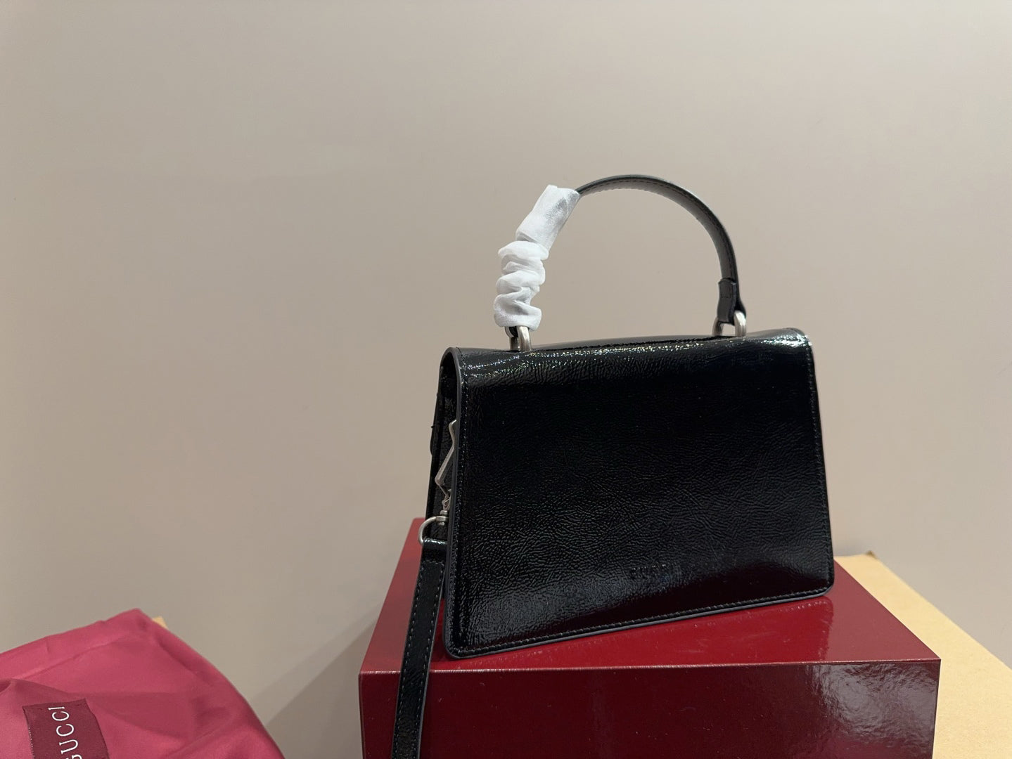 luxury Glossy Black Handbag Crossbody 24x17cm