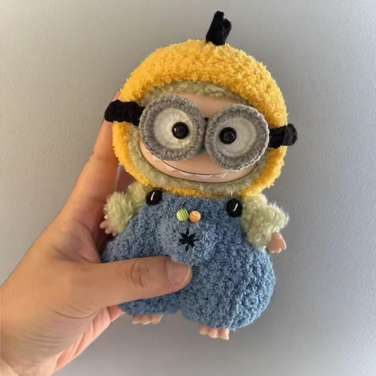Labubu Adorable Plush Outfit - Blå krop med gul fluffy hale (17 cm)