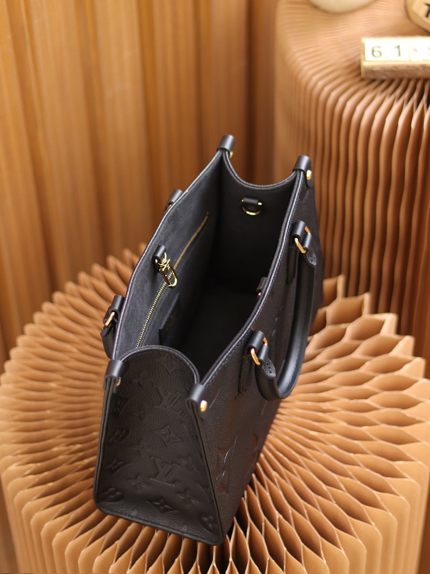 Luxury Ebene Monogram Leather Bag