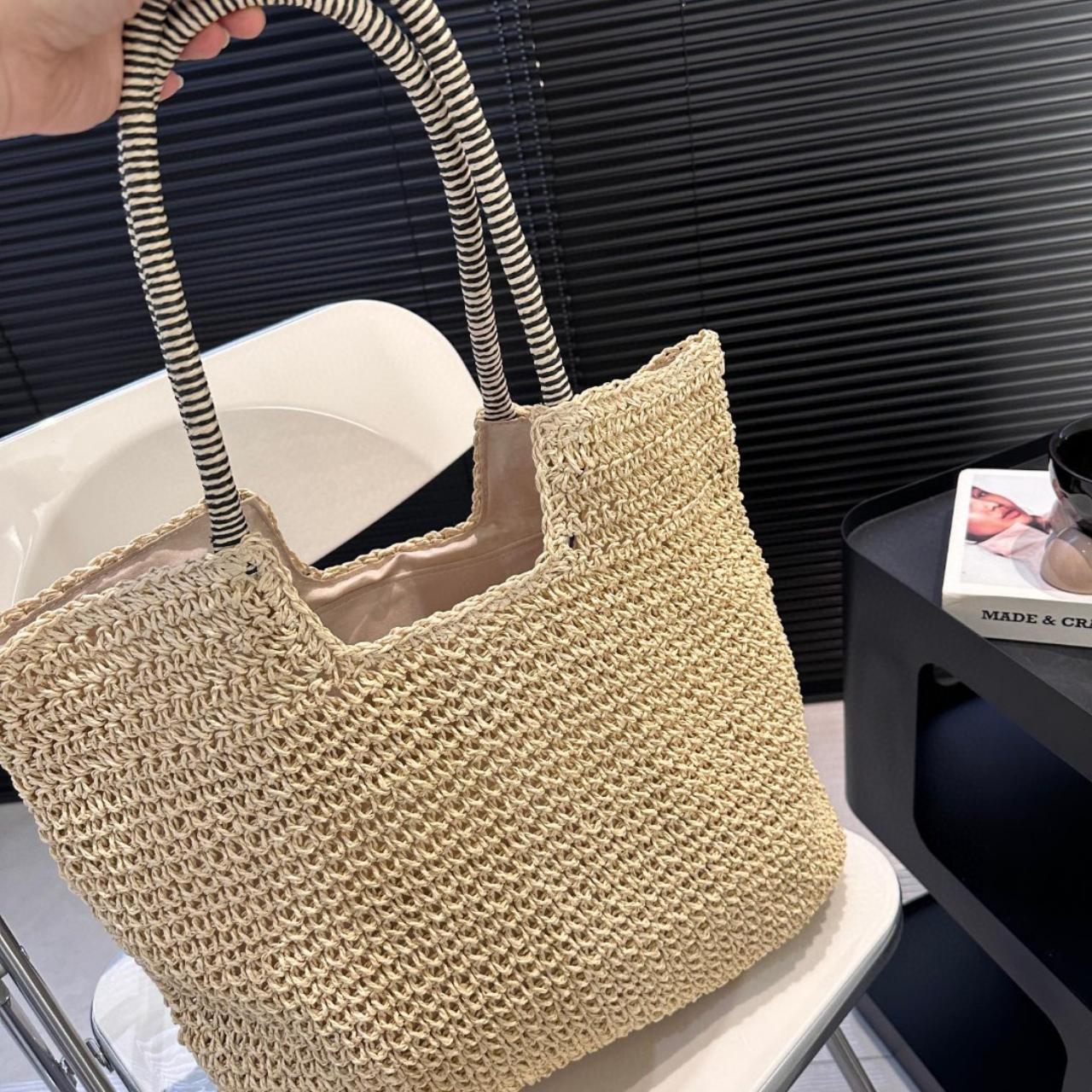 SAINT LAURENT luxury Raffia Bag
