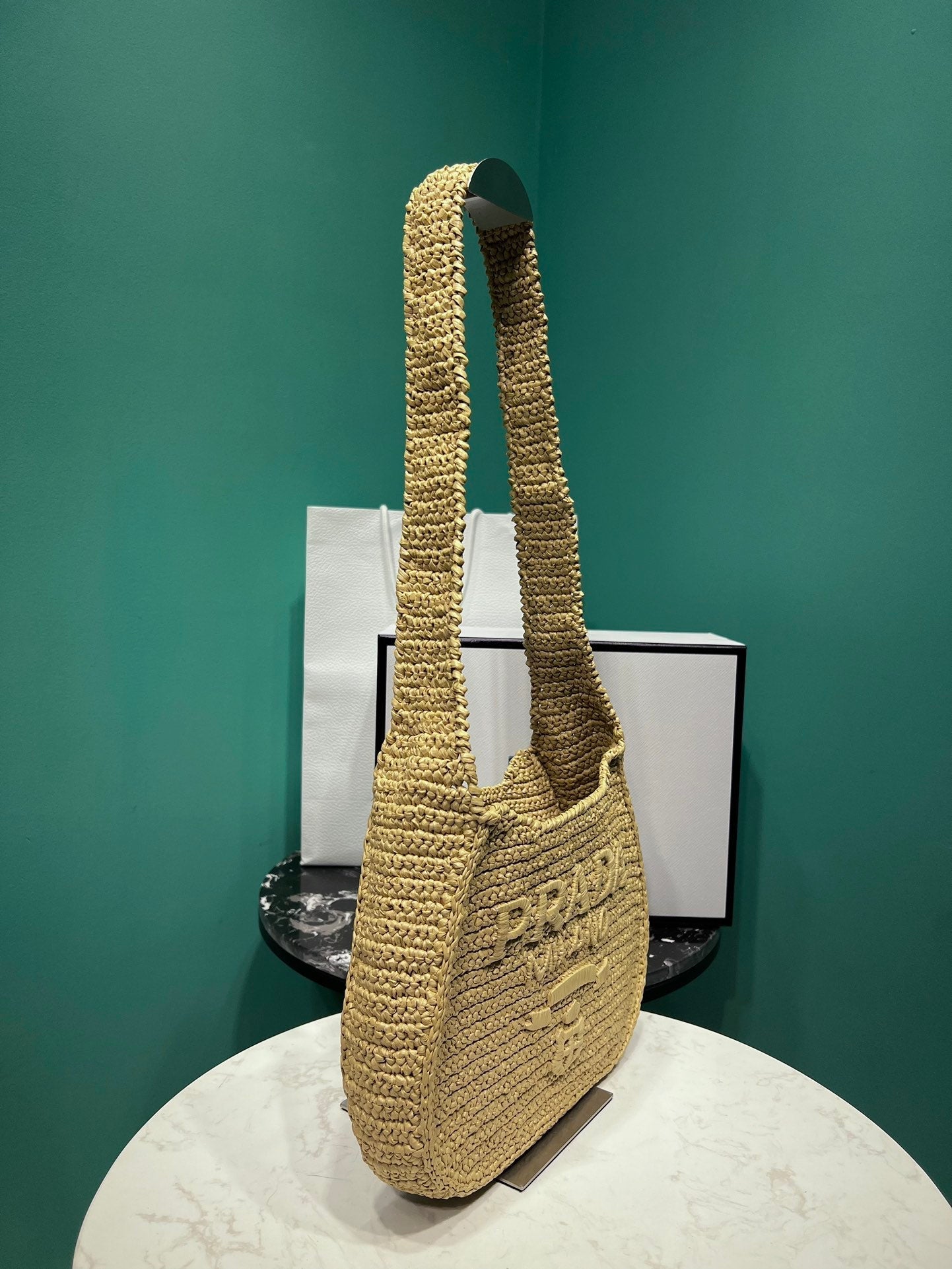 luxury Raffia Round Tote - 30x24x4.5cm