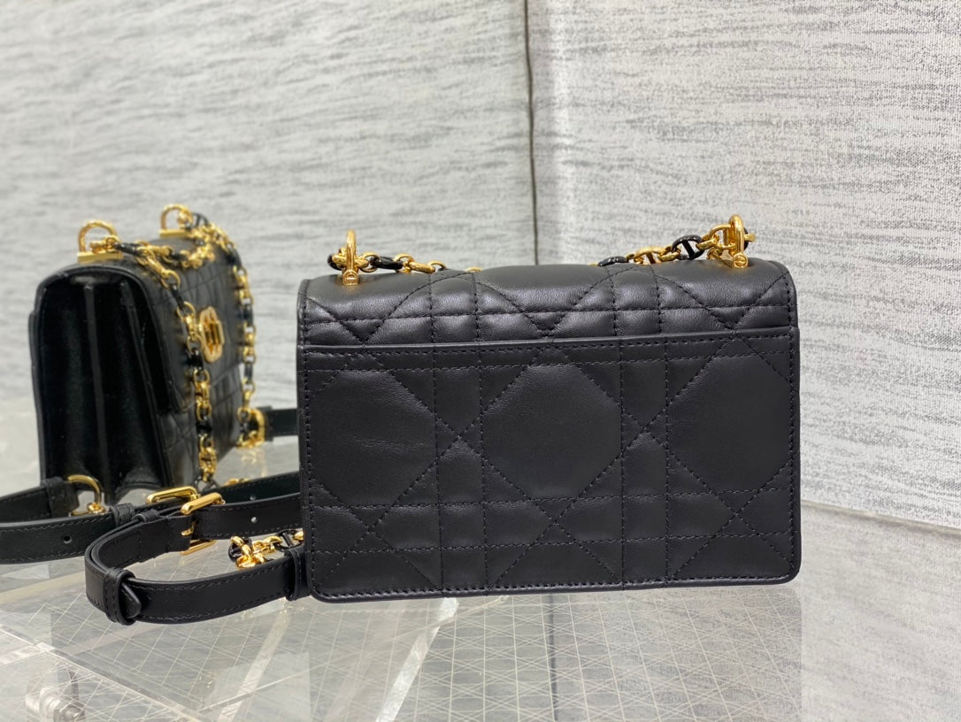 luxury Miss Caro Bag Macrocannage Lambskin Bag - 19 x 13 x 5.5 cm