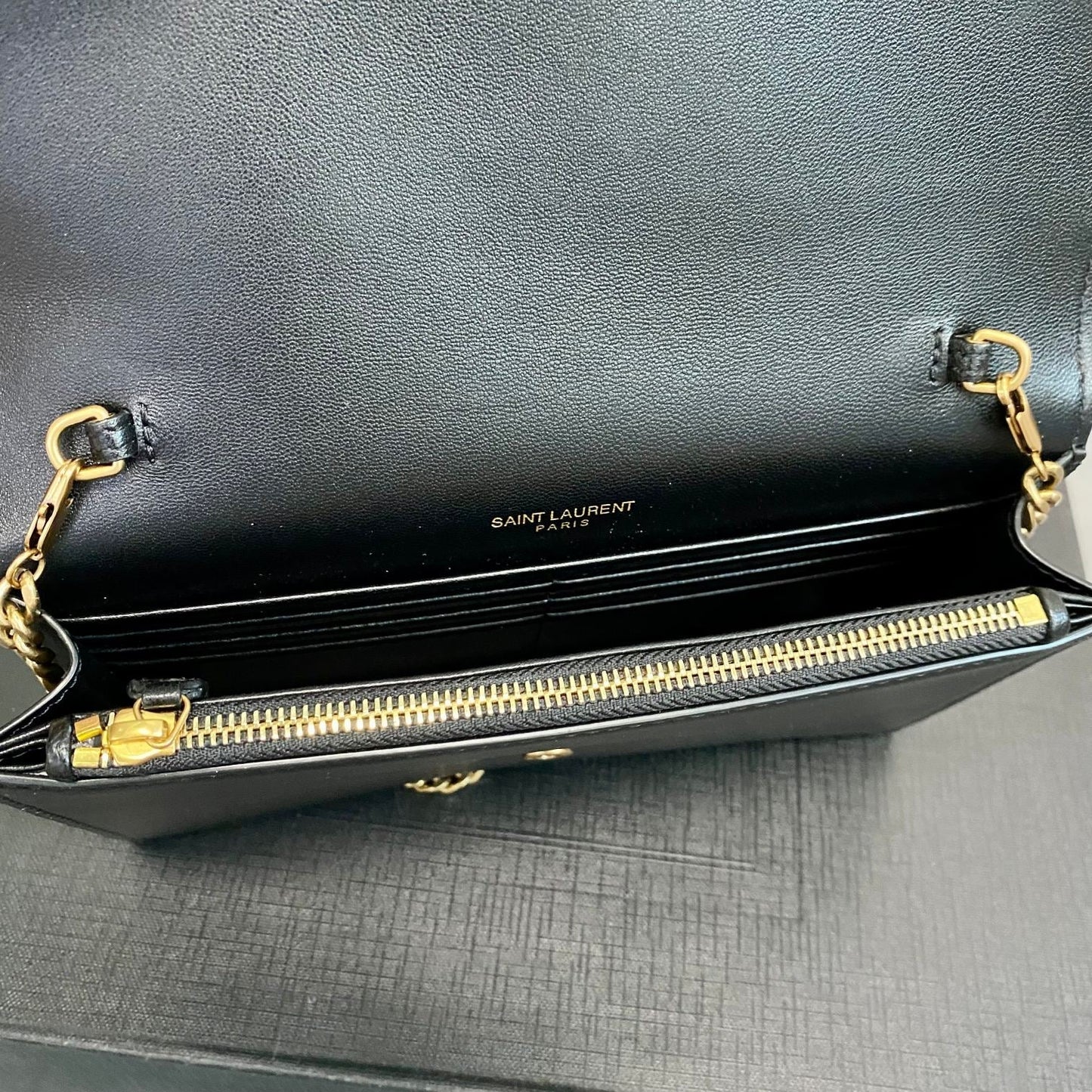 luxury Cassandra Shoulder Black Bag - 19x12.5x3.5cm