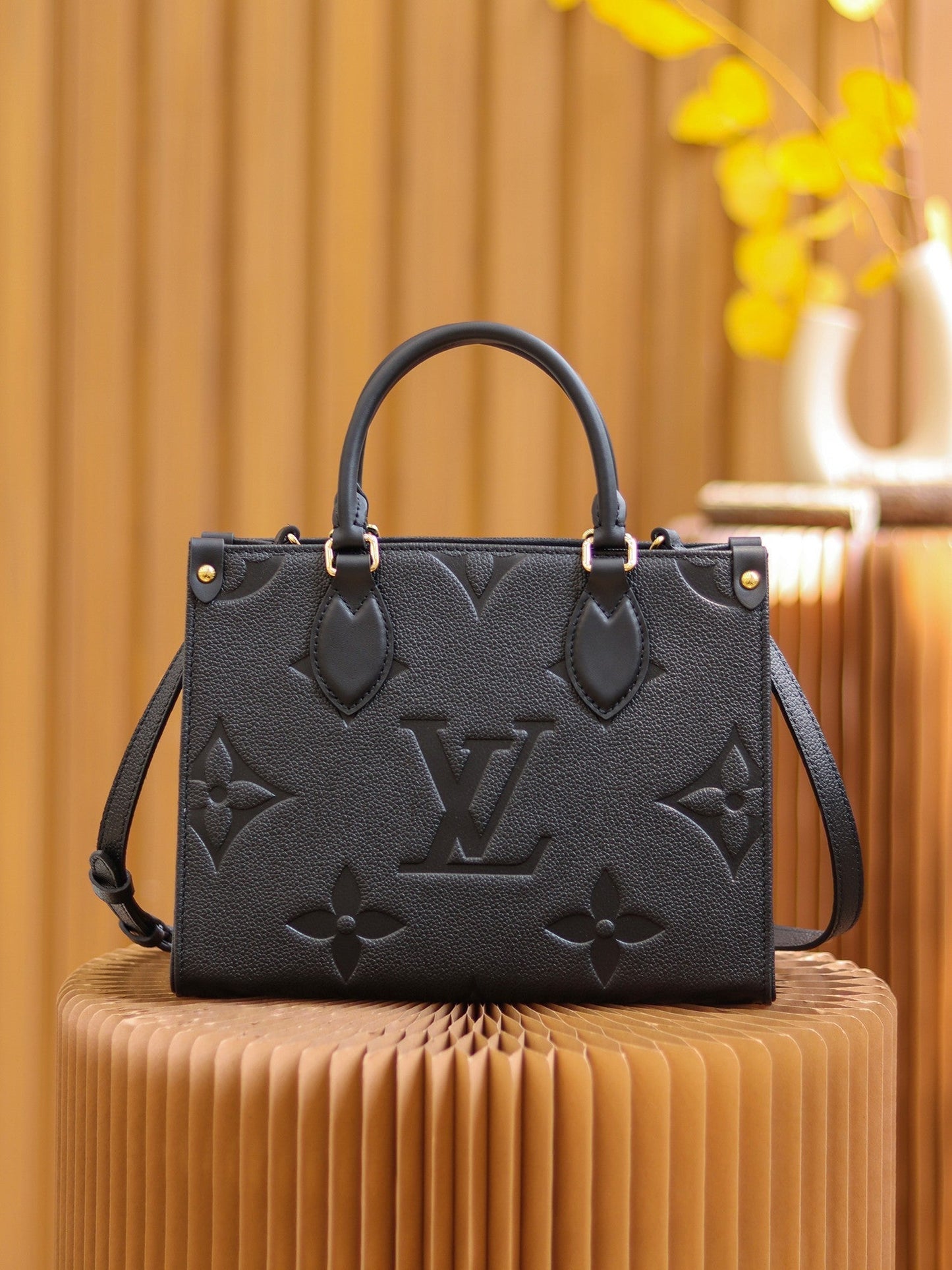 Luxury Ebene Monogram Leather Bag